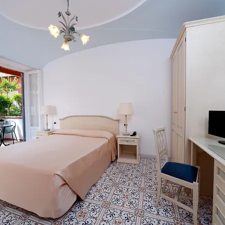 Svizzera Terme Hotel 4*